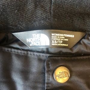 Women’s North Face ski pants